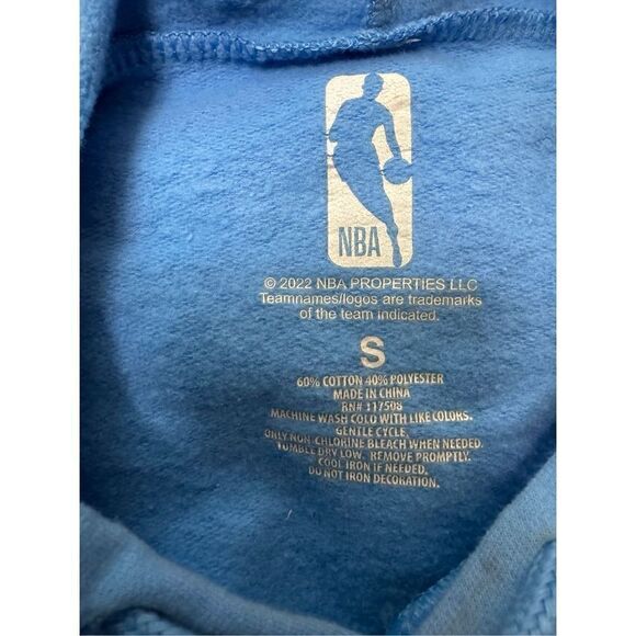 Golden State Warriors Small Hoodie - Picture 4 of 4